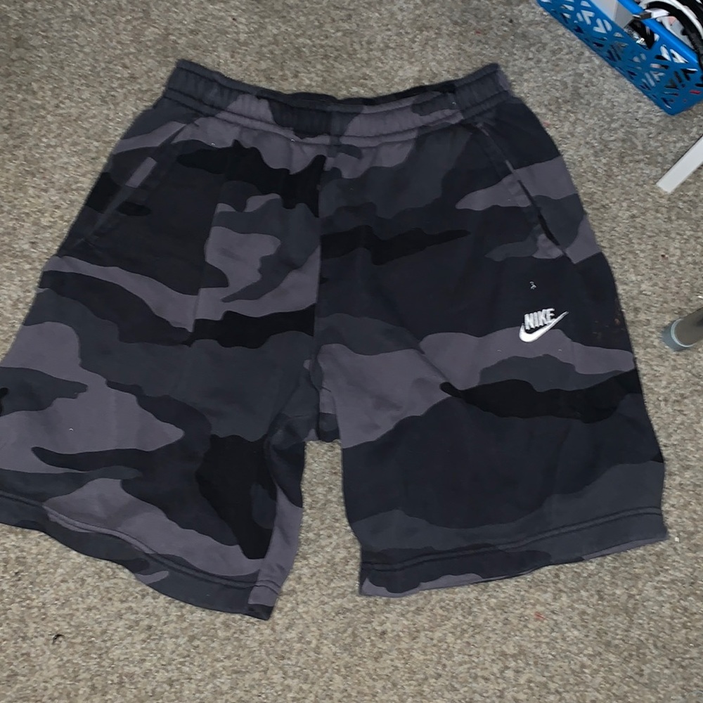 nike men shorts